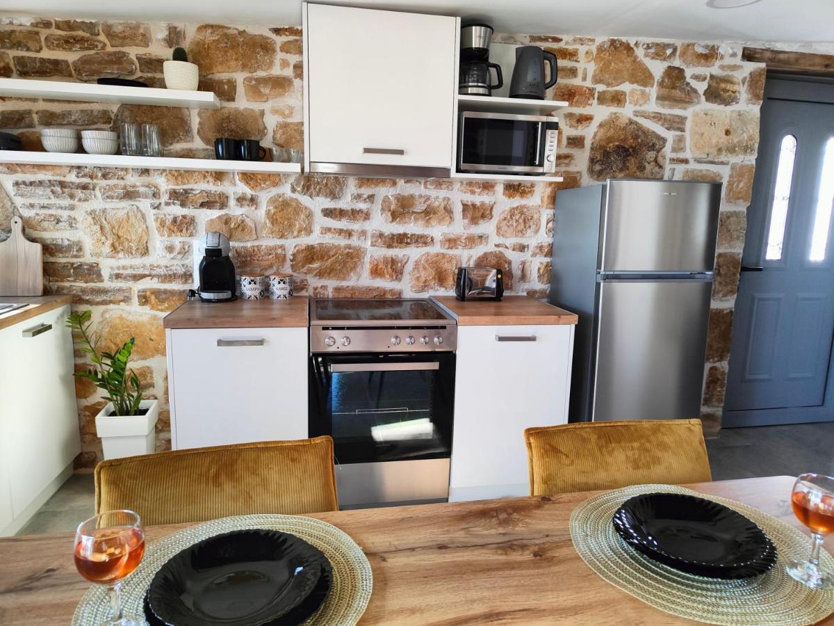 Apostolis * Agios Pavlos (Rethymno)