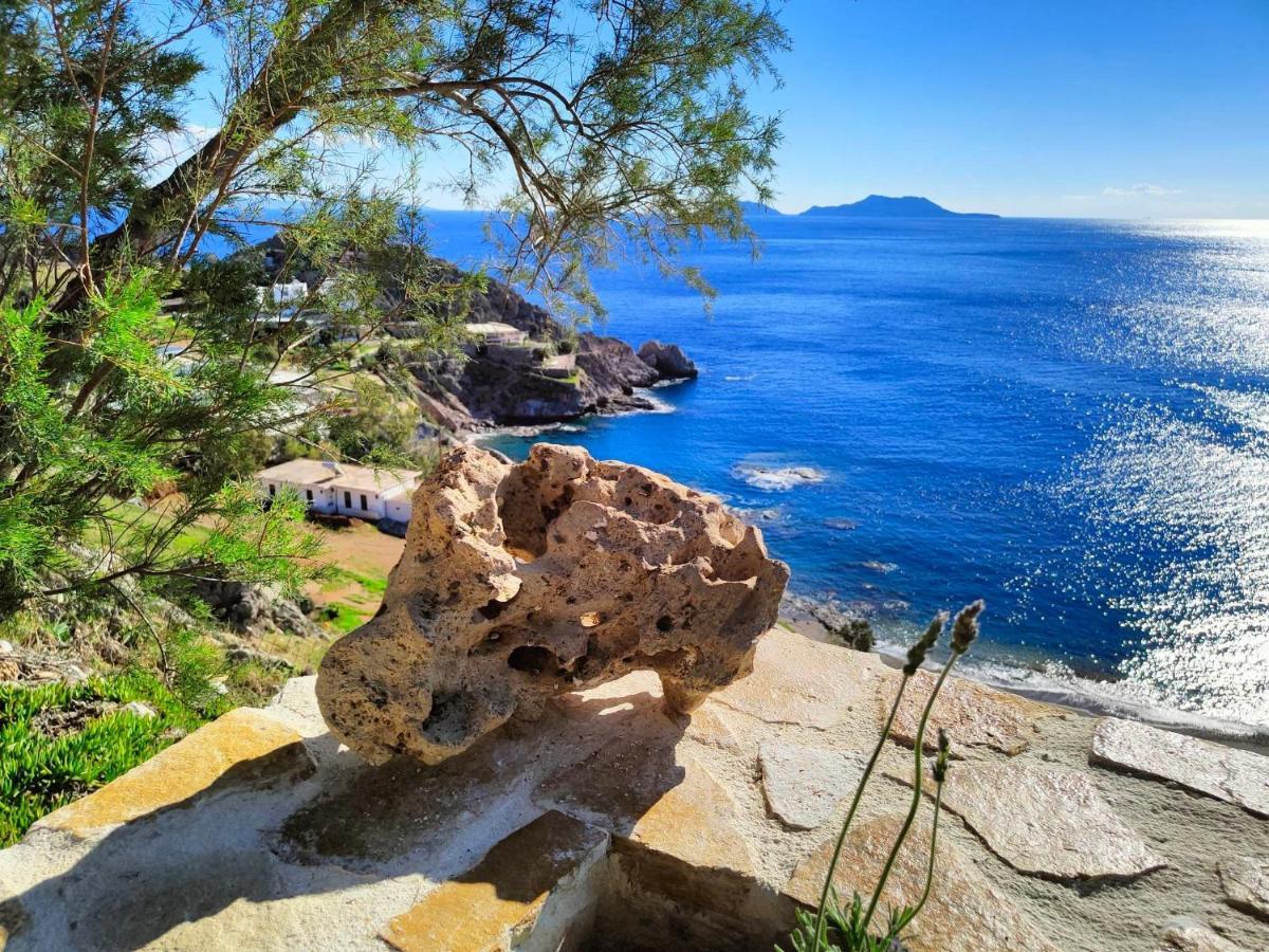 Villa Apostolis